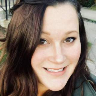 Ragazza sexy pronta a incontrare single