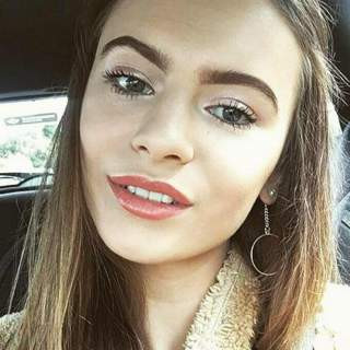 Pazza ragazza ama annunci sessuali