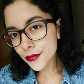 Ragazza intrigante ama divertirsi spesso